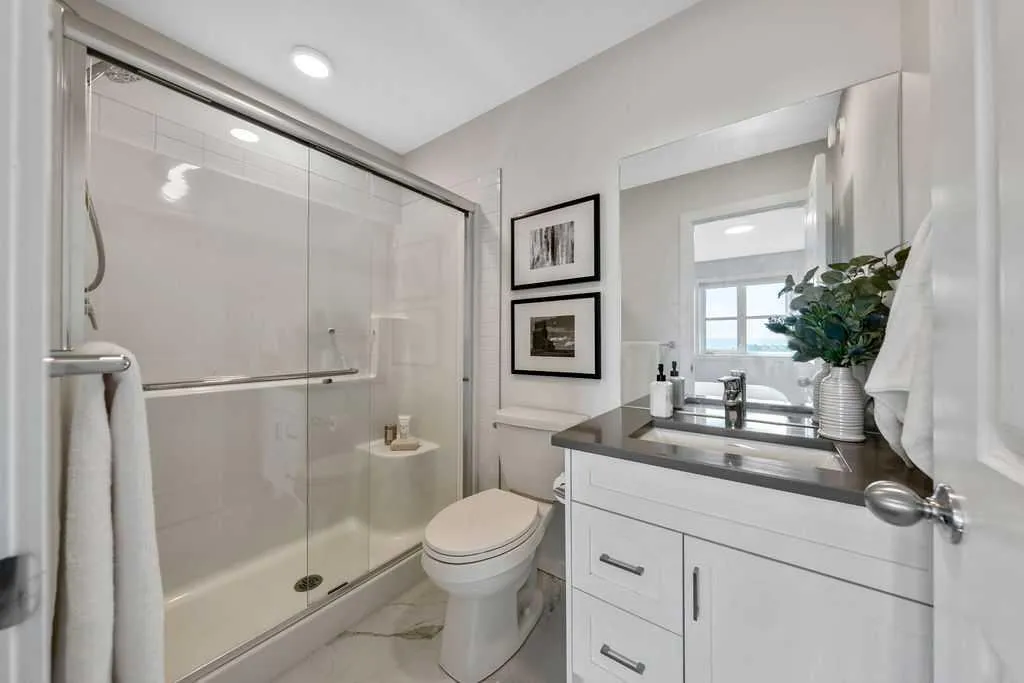 86 Spring Willow Close SW Calgary AB T3H 6E8