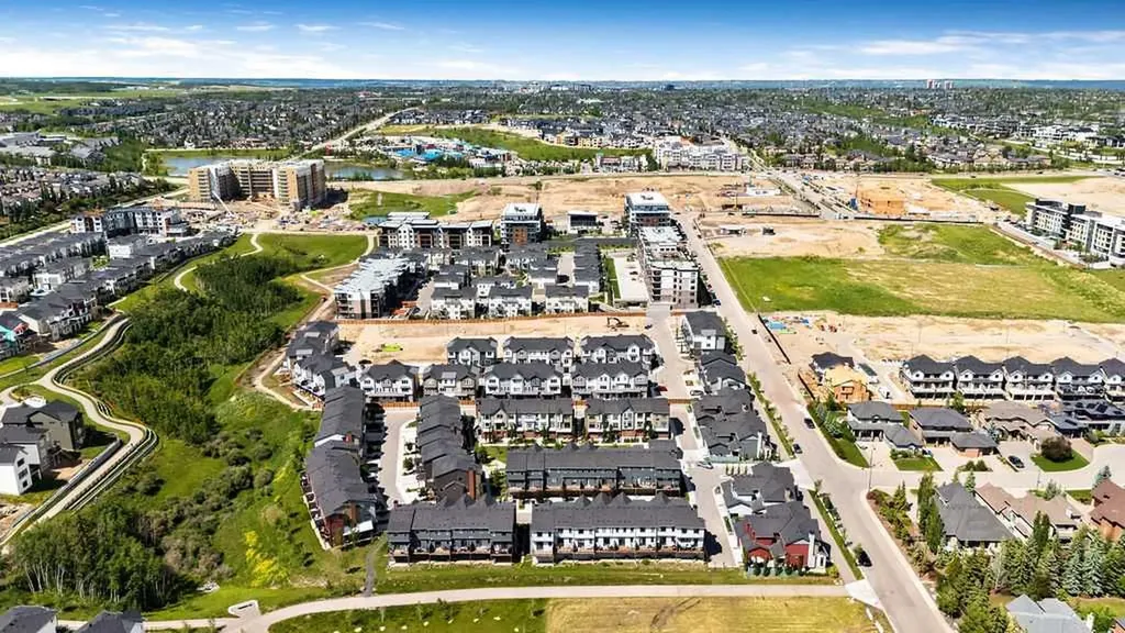 86 Spring Willow Close SW Calgary AB T3H 6E8