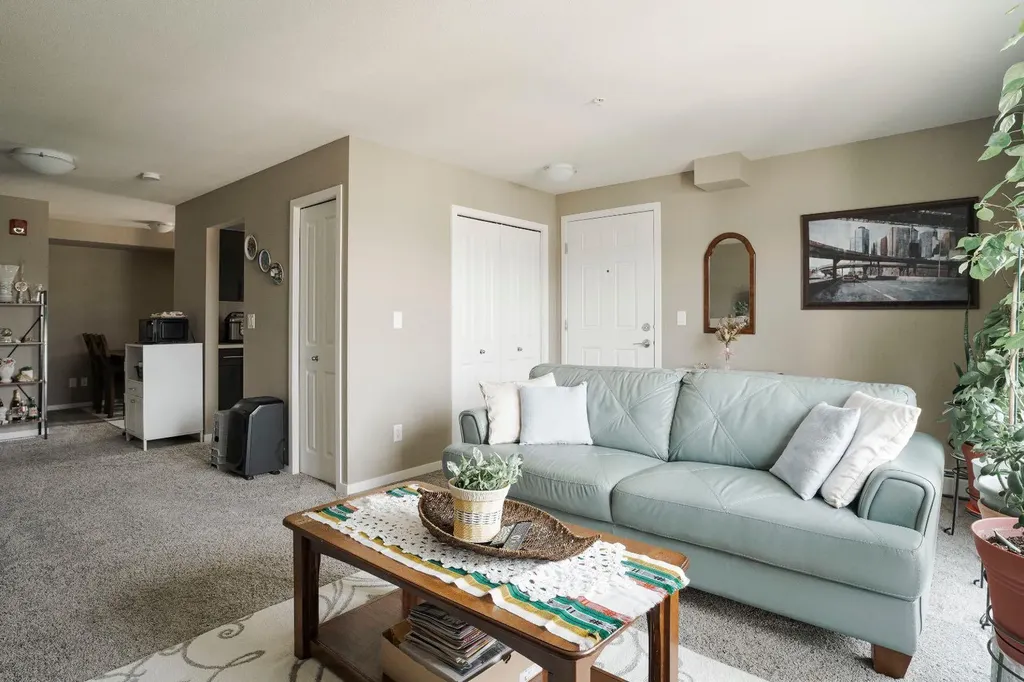 201 Abasand Drive Fort Mcmurray AB T9J 1L4