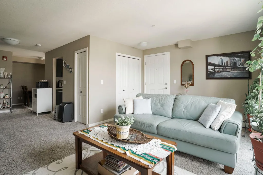 201 Abasand Drive Fort Mcmurray AB T9J 1L4