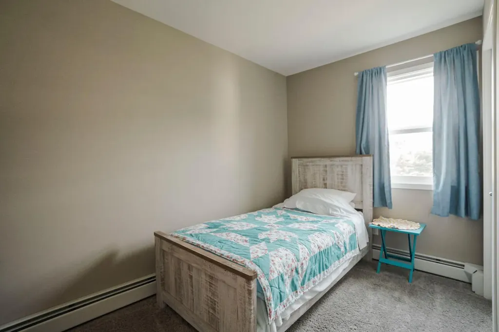201 Abasand Drive Fort Mcmurray AB T9J 1L4