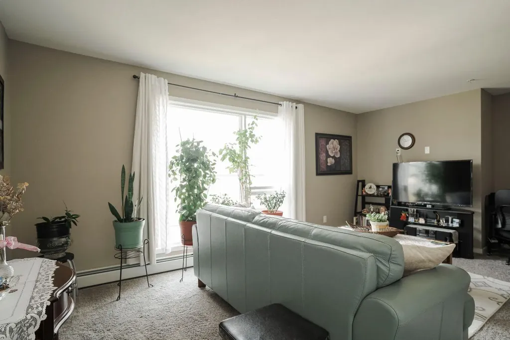201 Abasand Drive Fort Mcmurray AB T9J 1L4
