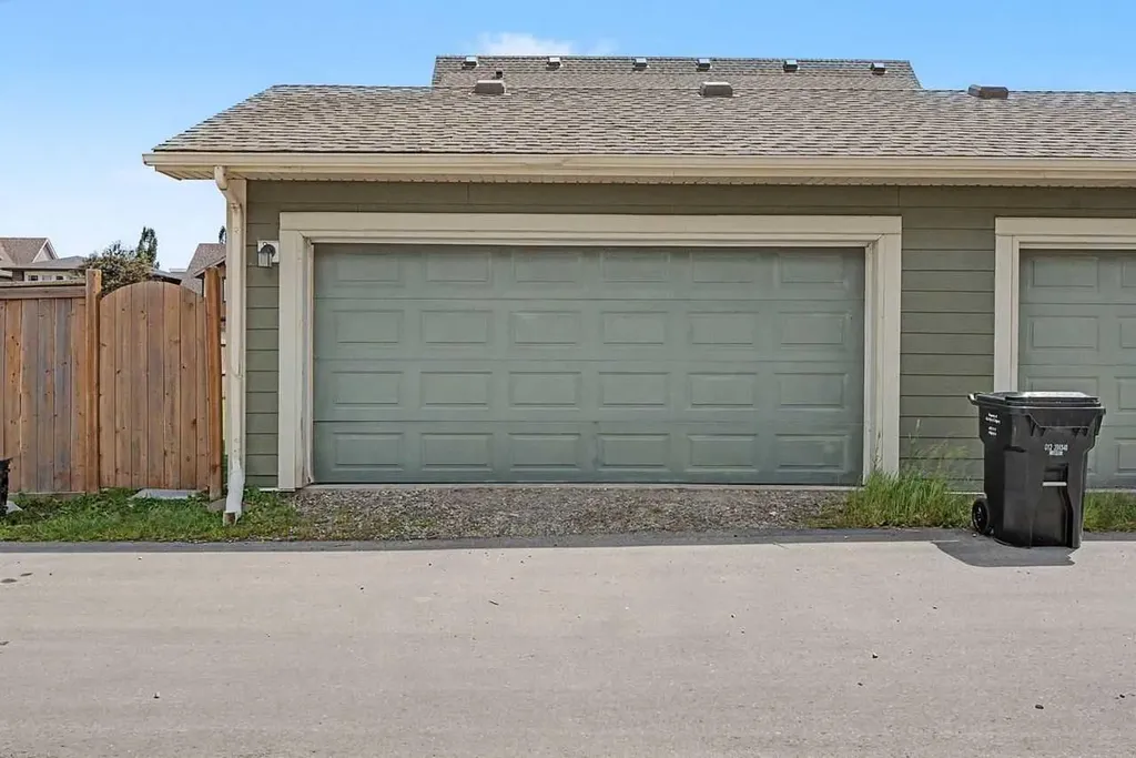 333 Mahogany Boulevard SE Calgary AB T3M 1V1