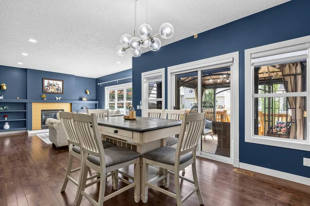 35 Copperleaf Crescent SE Calgary AB T2Z0B9