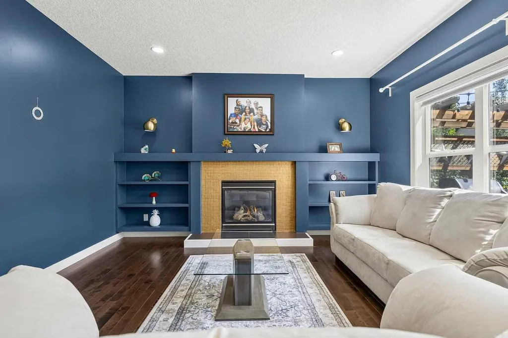 35 Copperleaf Crescent SE Calgary AB T2Z0B9