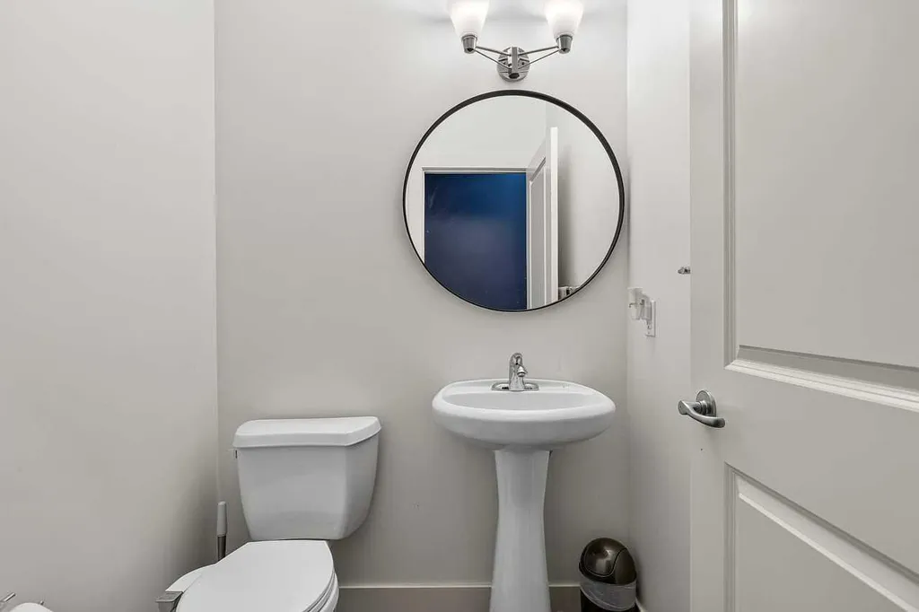 35 Copperleaf Crescent SE Calgary AB T2Z0B9