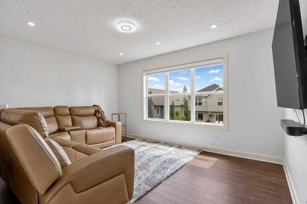 35 Copperleaf Crescent SE Calgary AB T2Z0B9