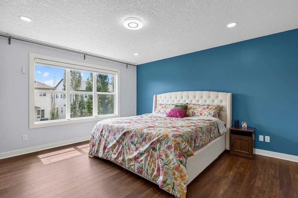 35 Copperleaf Crescent SE Calgary AB T2Z0B9