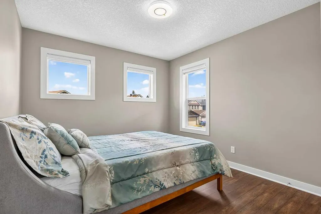 35 Copperleaf Crescent SE Calgary AB T2Z0B9
