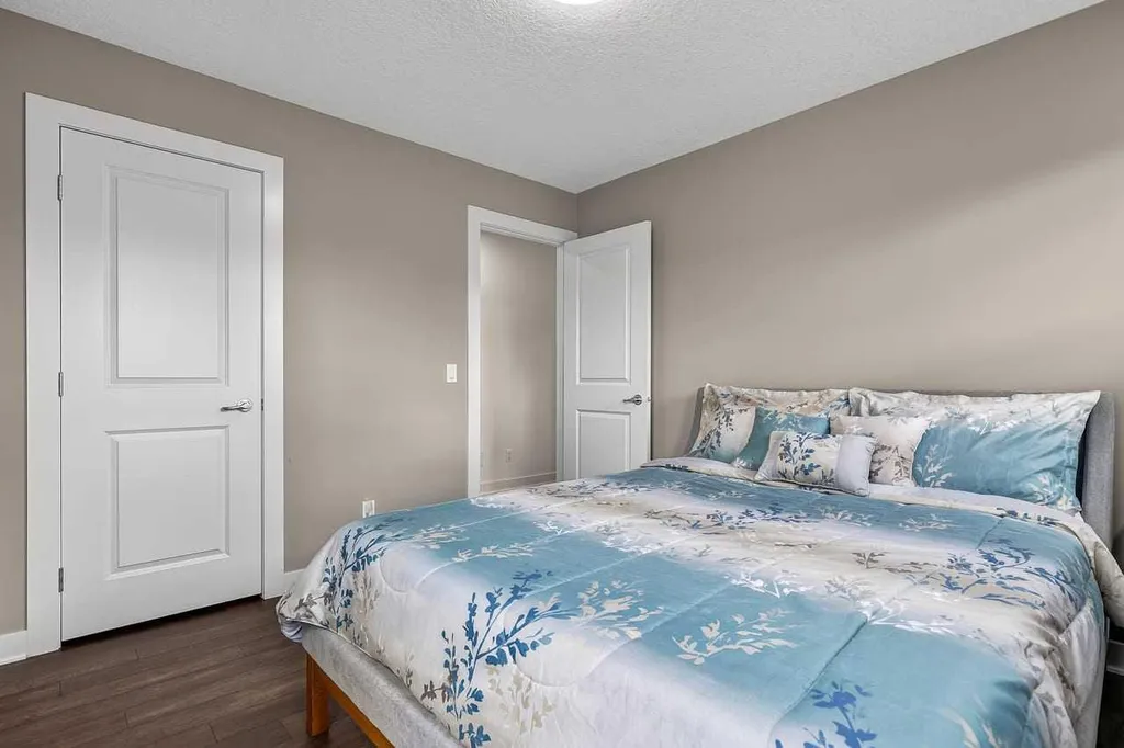 35 Copperleaf Crescent SE Calgary AB T2Z0B9