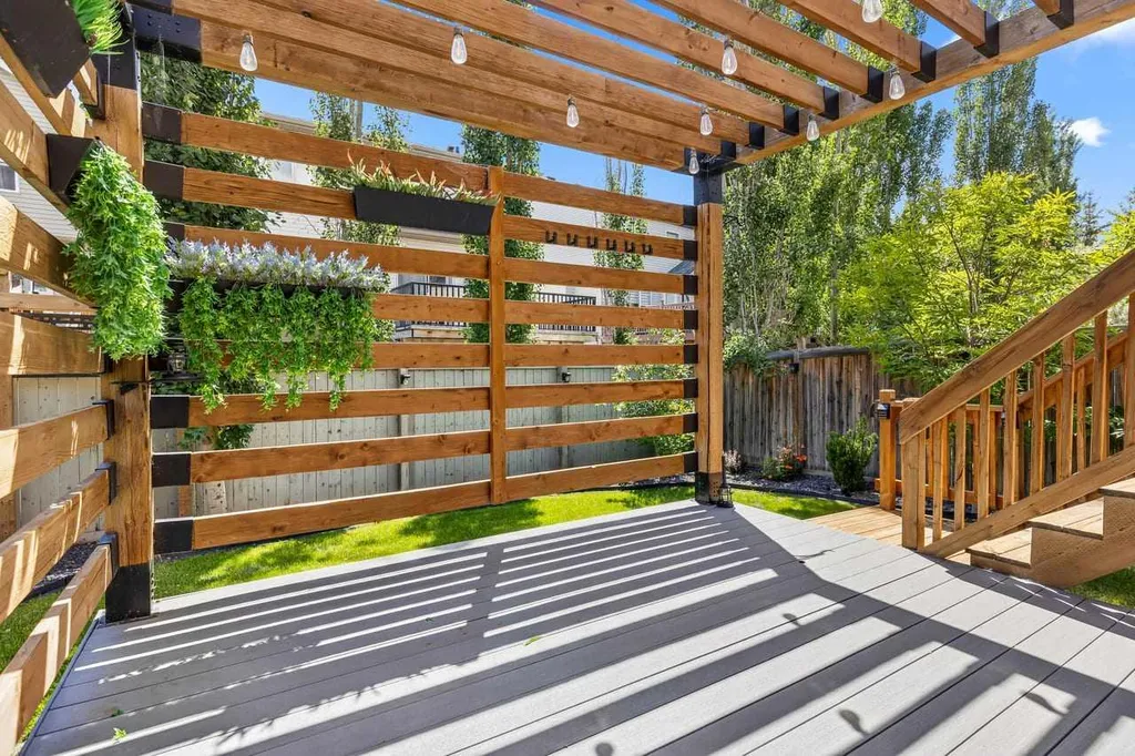 35 Copperleaf Crescent SE Calgary AB T2Z0B9