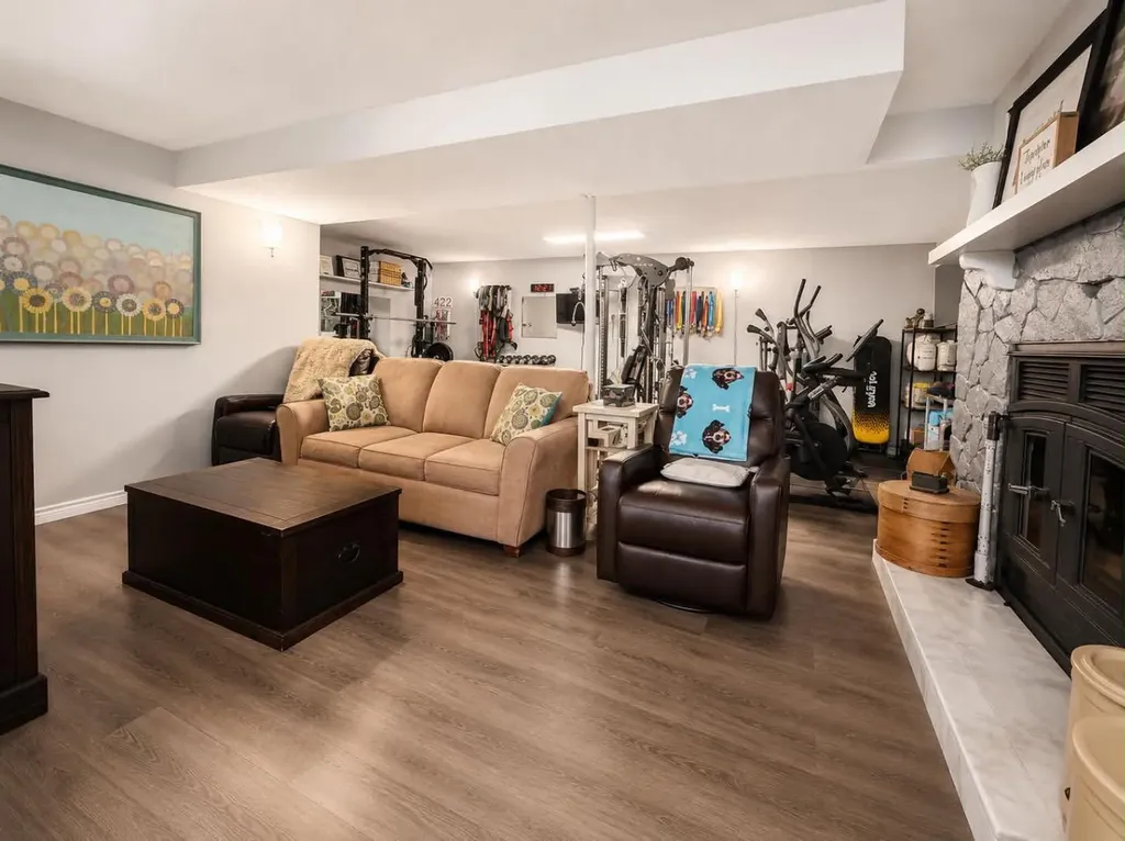 11307 Leonard Street Grande Cache AB T0E 0Y0