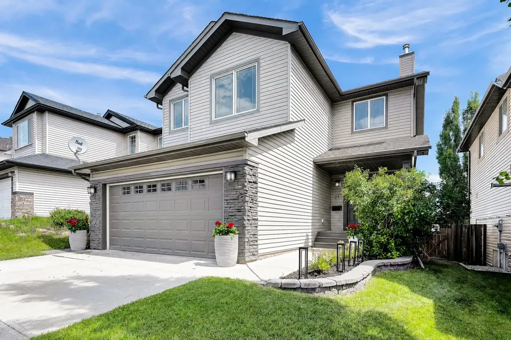 71 Westmount Circle Okotoks AB T1S 0B7