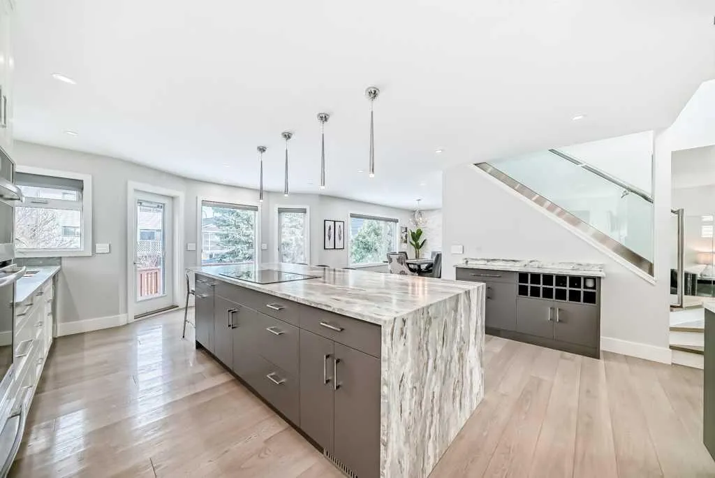 256 Riverside Mews SE Calgary AB T2C 3Y8
