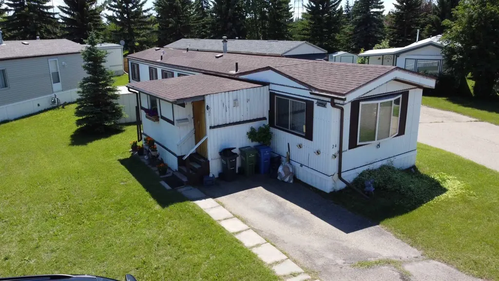 24 Parkland Drive Red Deer AB T4P 1K1