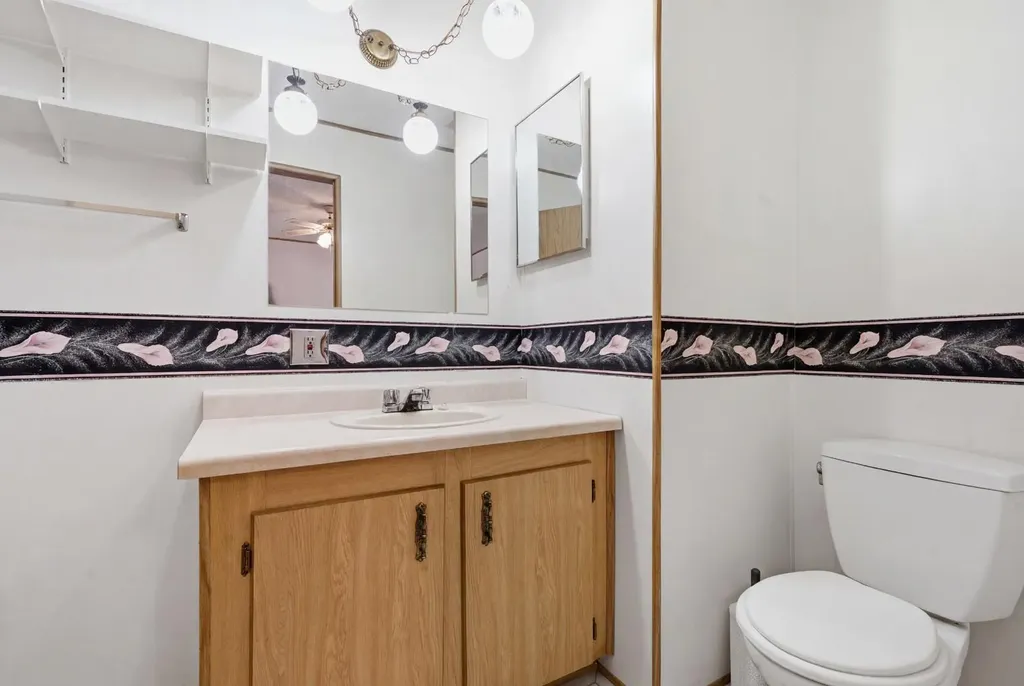 3011 Burroughs Manor NE Calgary AB T1Y6K1