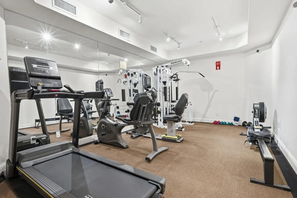 14645 6 Street SW Calgary AB T2Y3S1