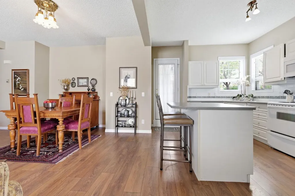 14645 6 Street SW Calgary AB T2Y3S1