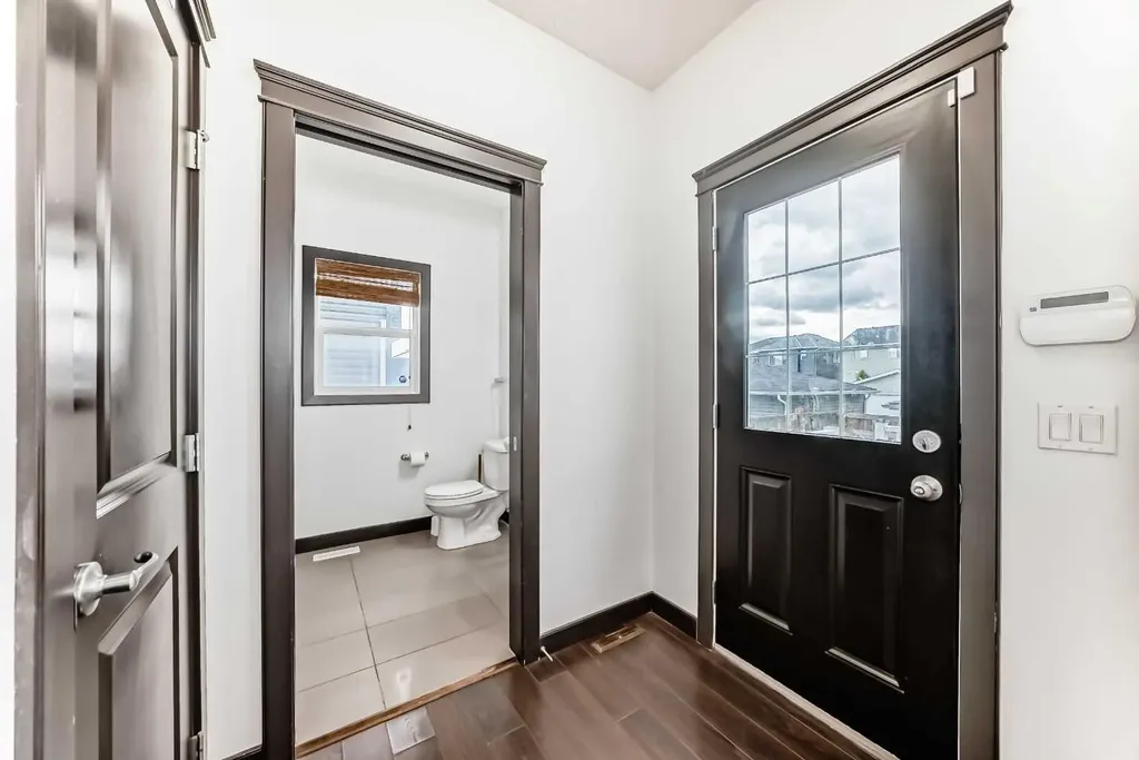 17 Redstone Common NE Calgary AB T3N 0K3