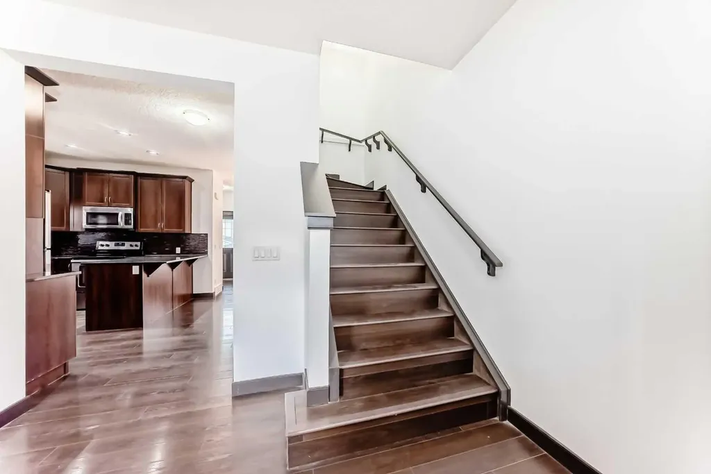 17 Redstone Common NE Calgary AB T3N 0K3