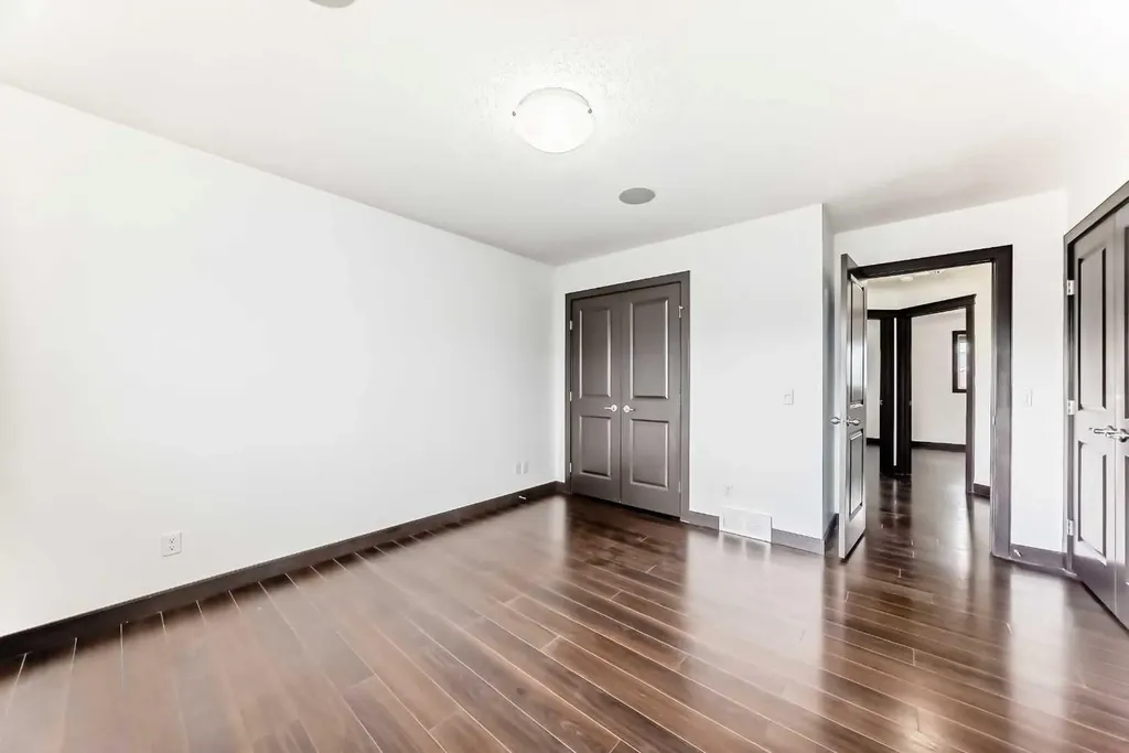 17 Redstone Common NE Calgary AB T3N 0K3