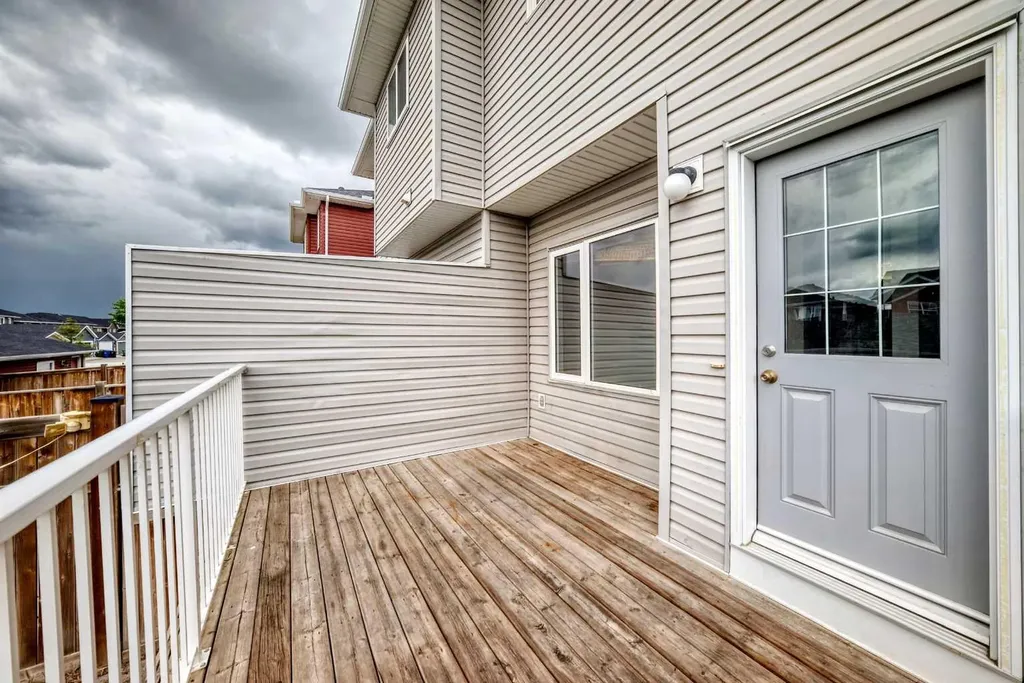17 Redstone Common NE Calgary AB T3N 0K3