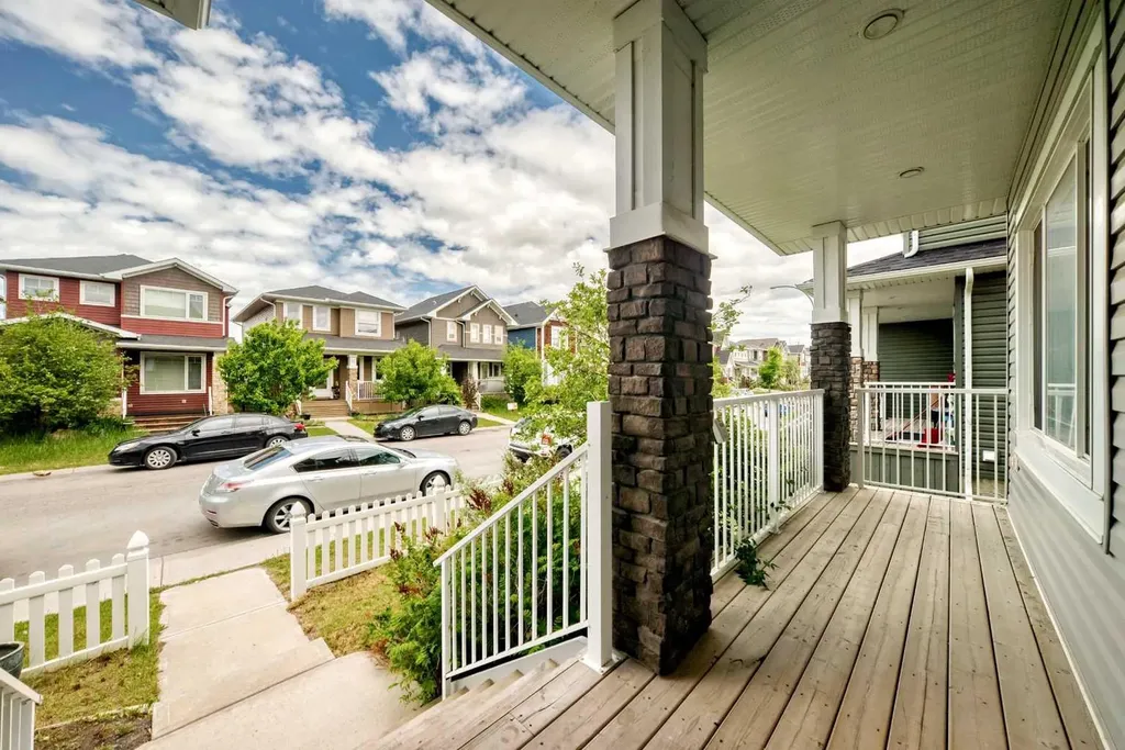17 Redstone Common NE Calgary AB T3N 0K3