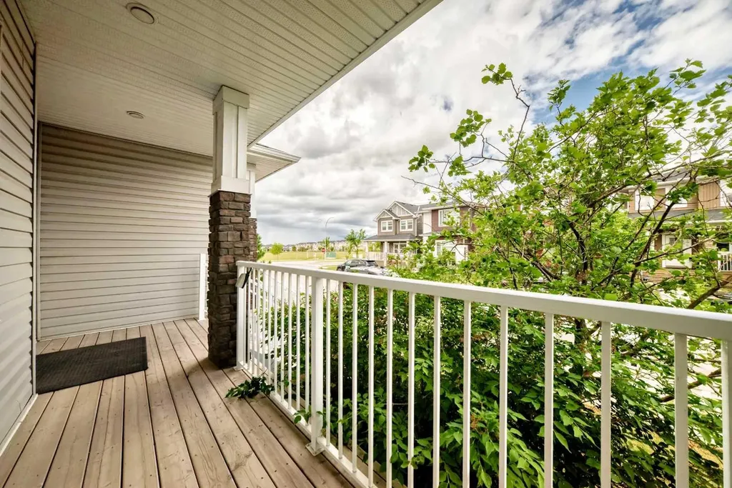 17 Redstone Common NE Calgary AB T3N 0K3