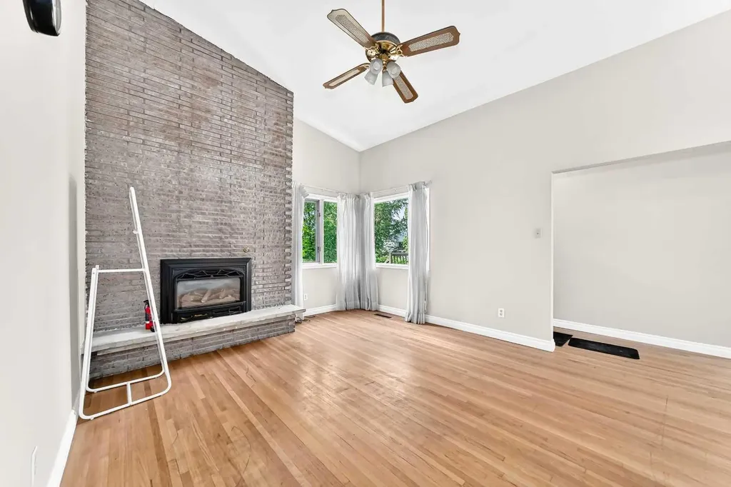 2912 Brentwood Boulevard NW Calgary AB T2l 1J5