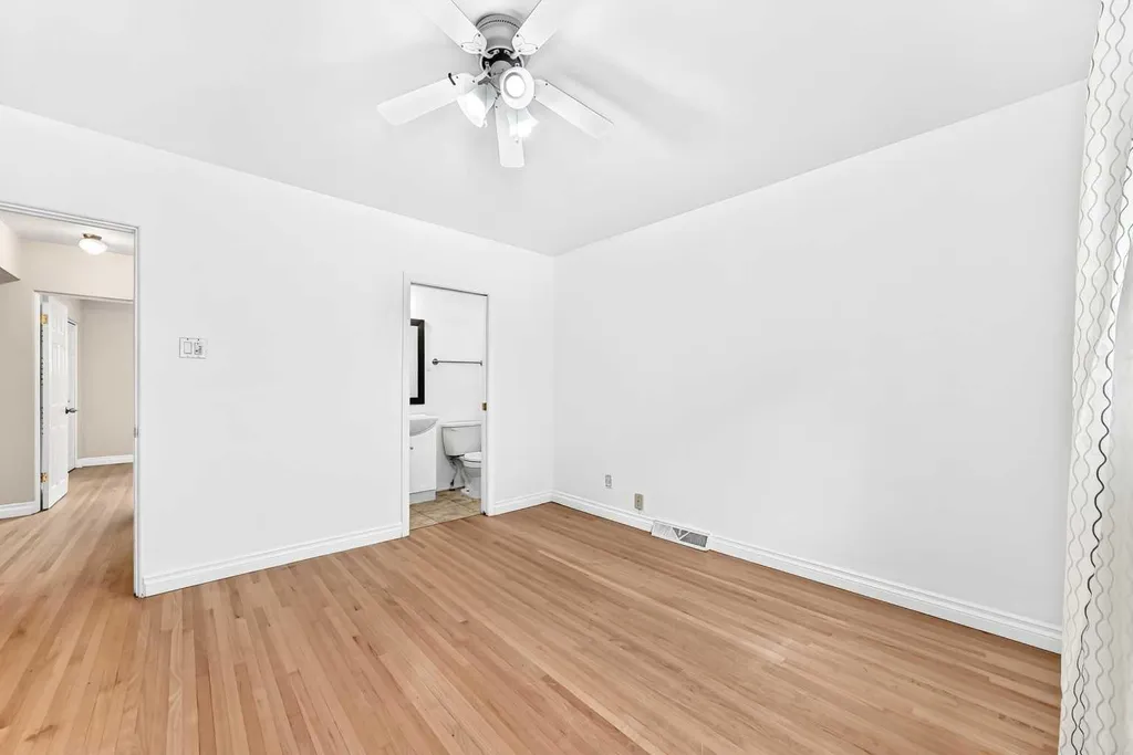 2912 Brentwood Boulevard NW Calgary AB T2l 1J5