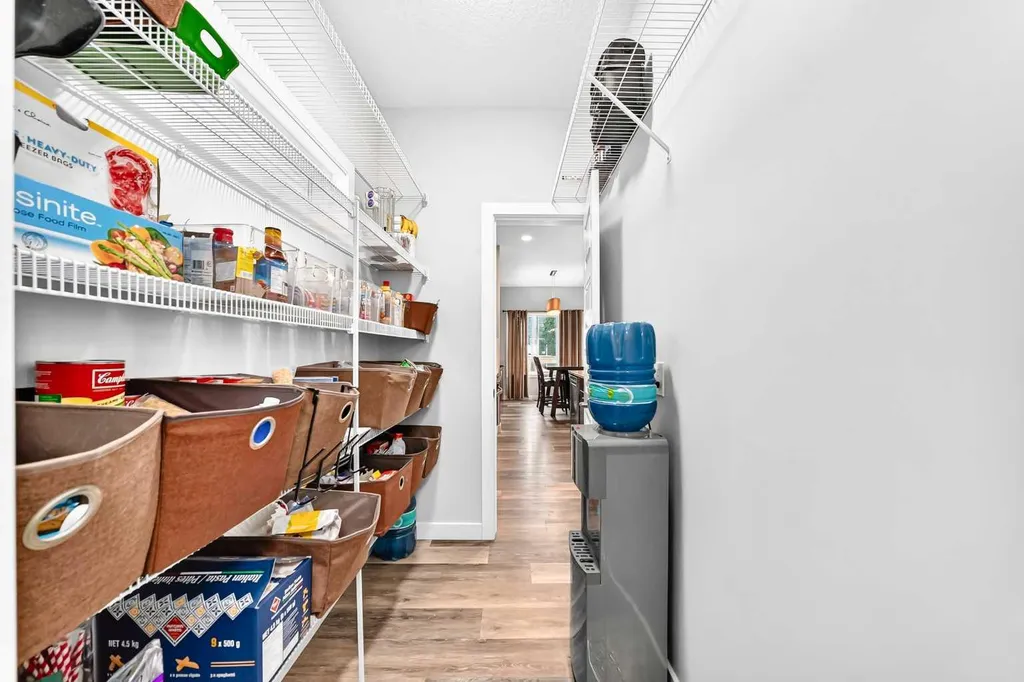 41 Walcrest Way SE Calgary AB T2X 4G4