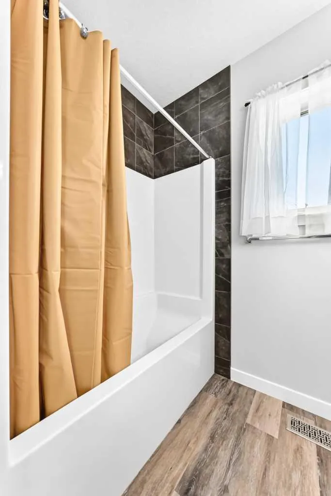 41 Walcrest Way SE Calgary AB T2X 4G4