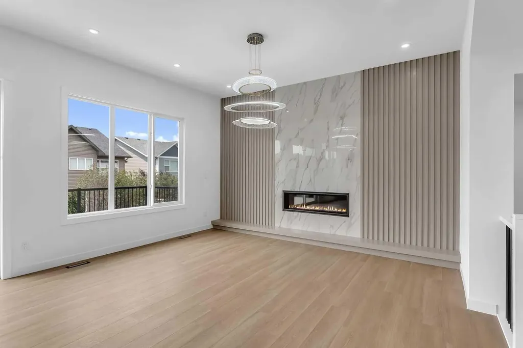 644 Legacy Woods Circle SE Calgary AB T2X 5A8