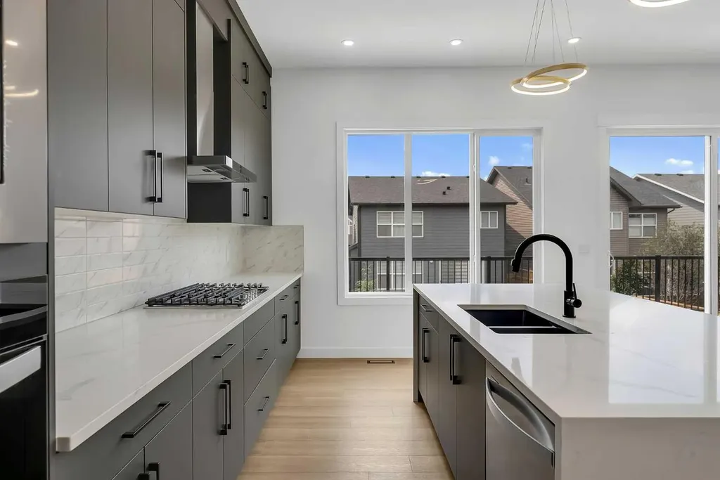 644 Legacy Woods Circle SE Calgary AB T2X 5A8