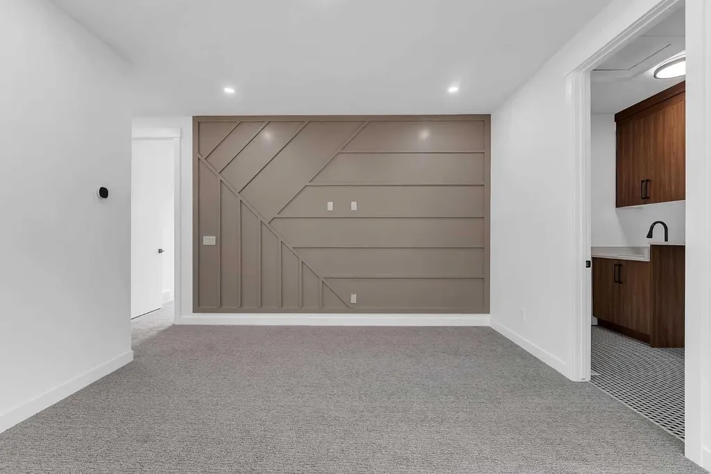 644 Legacy Woods Circle SE Calgary AB T2X 5A8