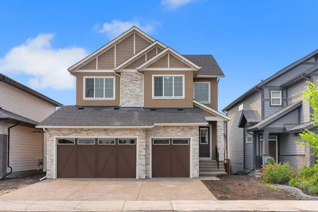 644 Legacy Woods Circle SE Calgary AB T2X 5A8