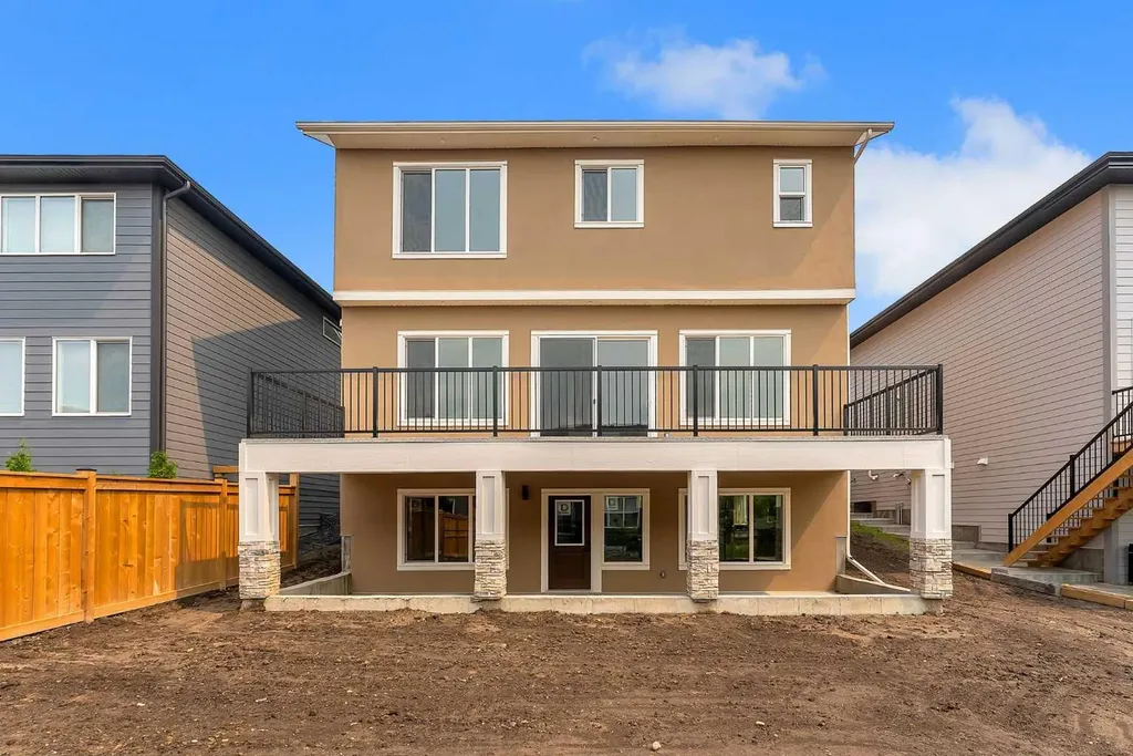 644 Legacy Woods Circle SE Calgary AB T2X 5A8
