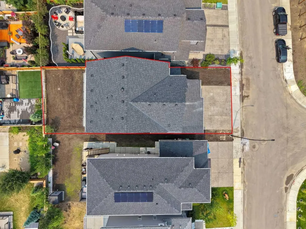 644 Legacy Woods Circle SE Calgary AB T2X 5A8