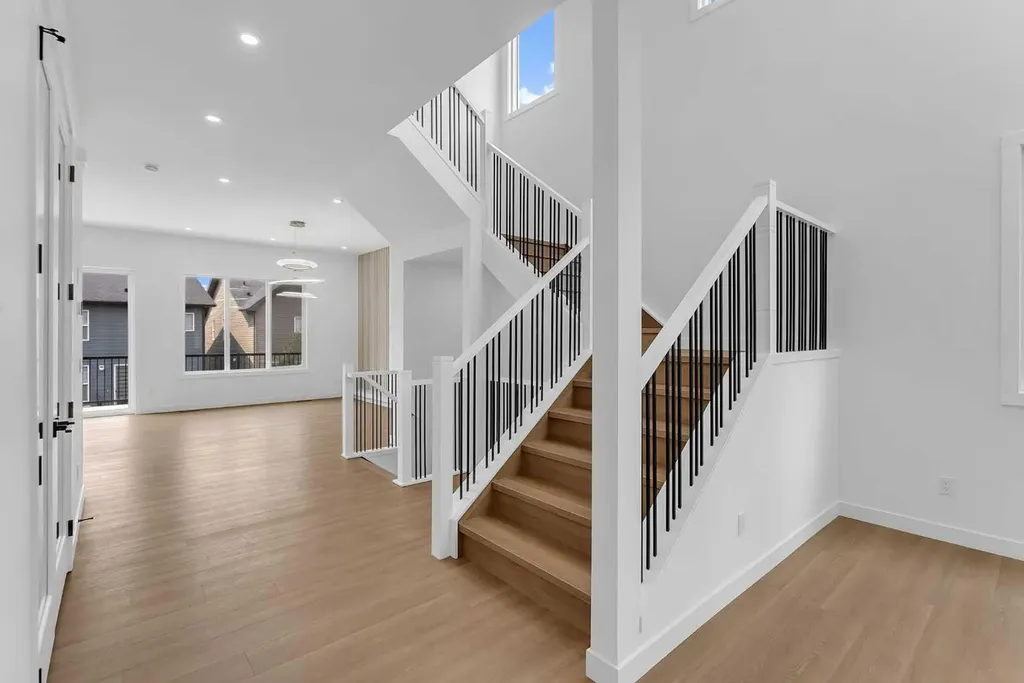 644 Legacy Woods Circle SE Calgary AB T2X 5A8