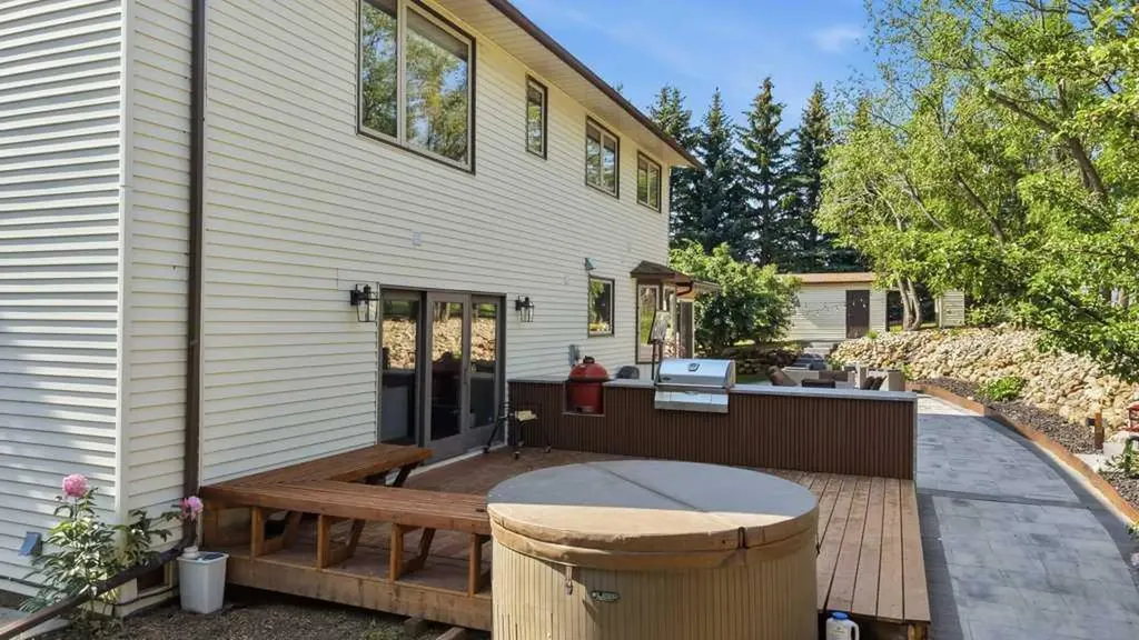 28342 Township Road 384 Rural Red Deer County AB T4S 2B6