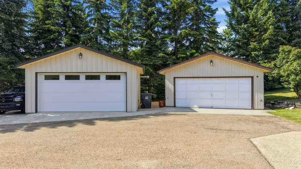 28342 Township Road 384 Rural Red Deer County AB T4S 2B6