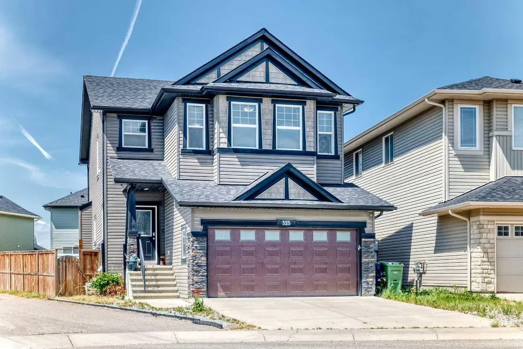 325 Evanspark Gardens NW Calgary AB T3P 0G6