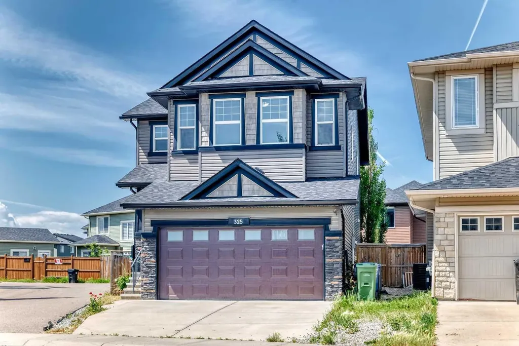 325 Evanspark Gardens NW Calgary AB T3P 0G6