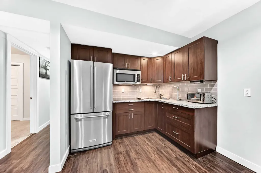 325 Evanspark Gardens NW Calgary AB T3P 0G6