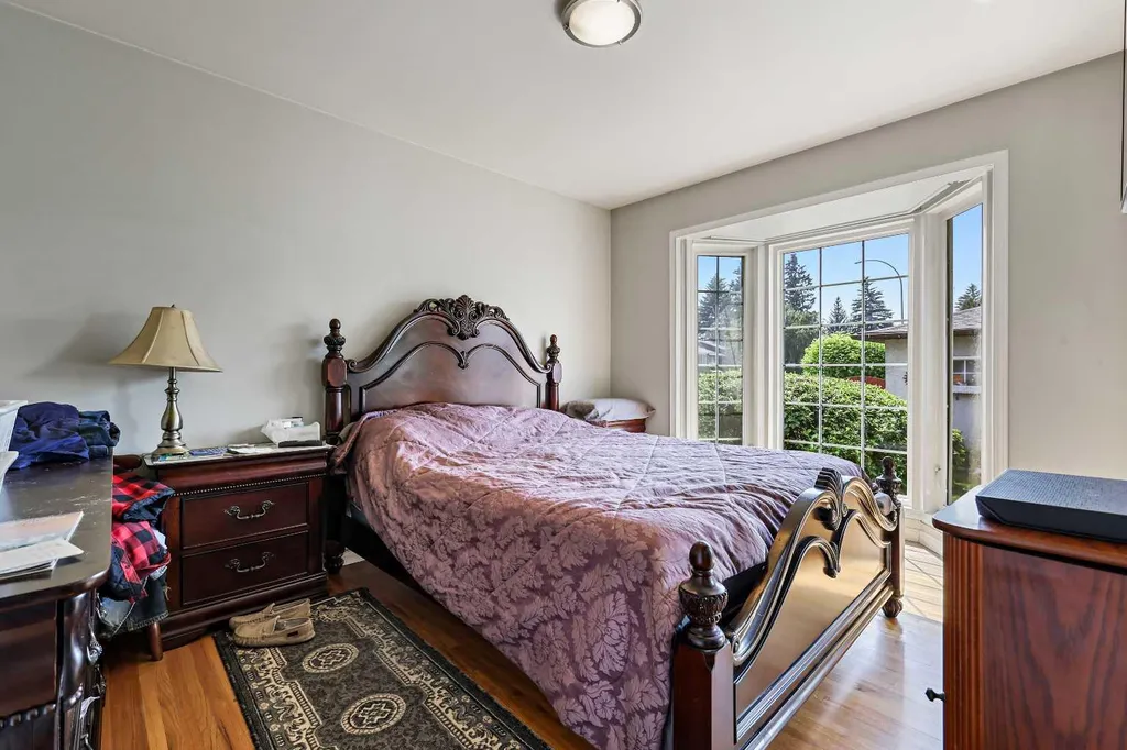 8627 Athabasca Street SE Calgary AB T2H1S2