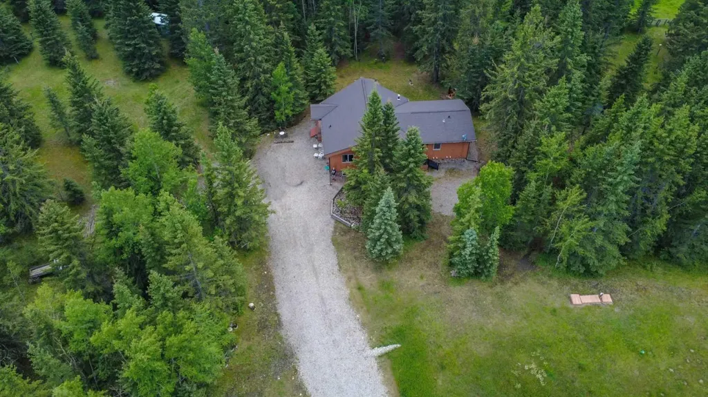 32433 Range Road 61 Rural Mountain View County AB T0M 1X0