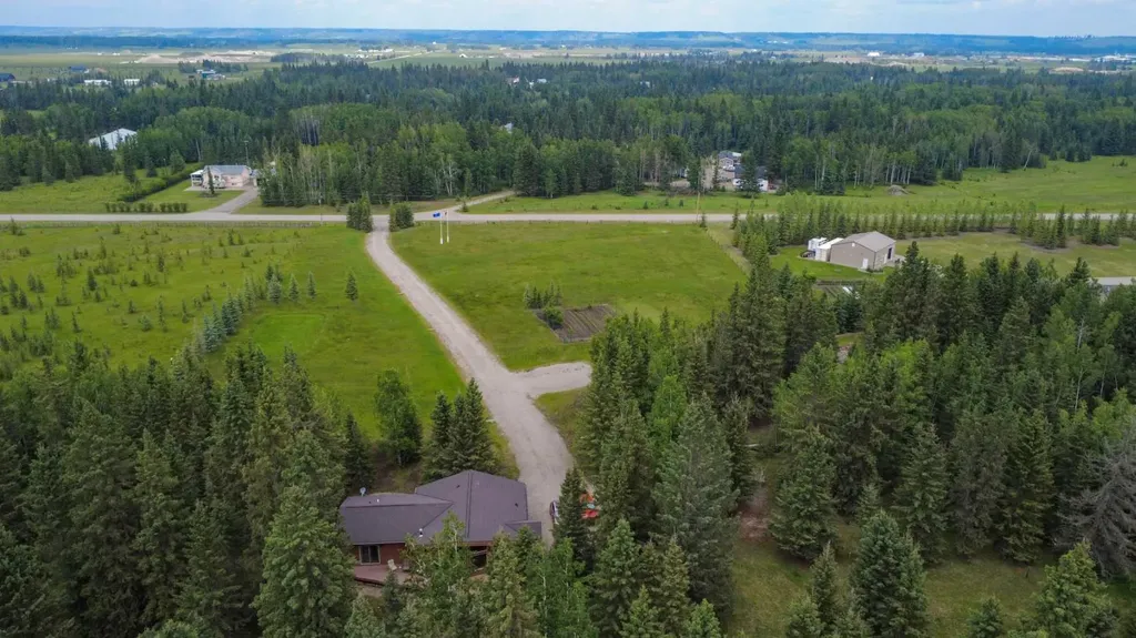 32433 Range Road 61 Rural Mountain View County AB T0M 1X0