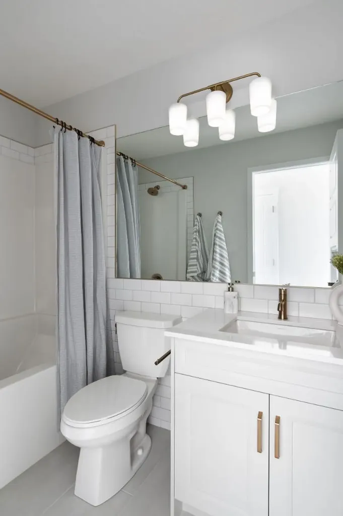 12 Belmont Place SW Calgary AB T2X 5T6