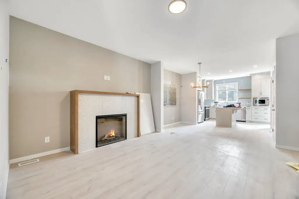 12 Belmont Place SW Calgary AB T2X 5T6