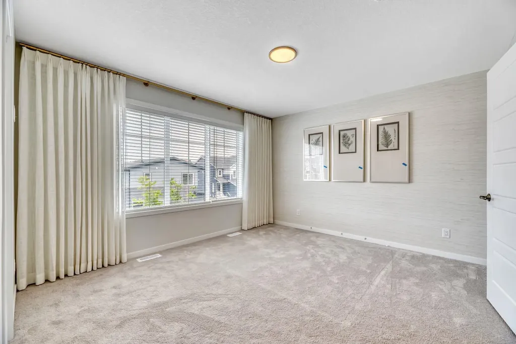 12 Belmont Place SW Calgary AB T2X 5T6